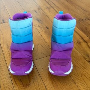 Merrell Kids Unisex Free Roam Puffer Waterproof Boot size 2